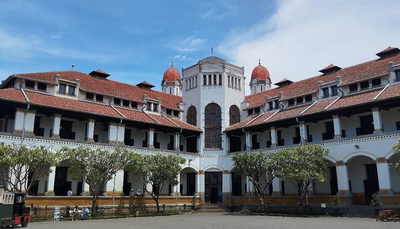 Rental Mobil Bulanan di Semarang