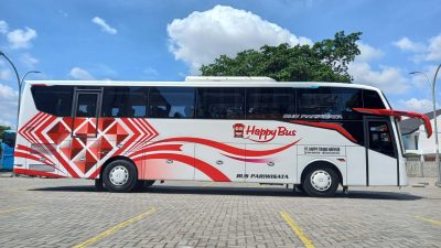 sewa bus pariwisata