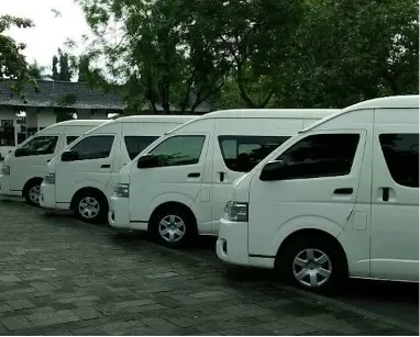 Jasa Sewa Mobil Elf Jakarta