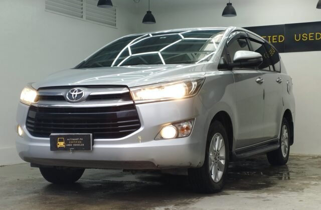 Toyota Kijang Innova Reborn — rental mobil MPV
