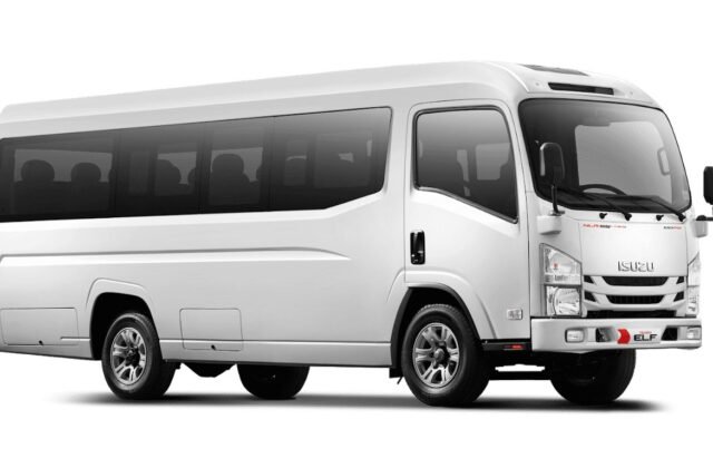 Isuzu Elf Microbus Short — rental mobil Microbus
