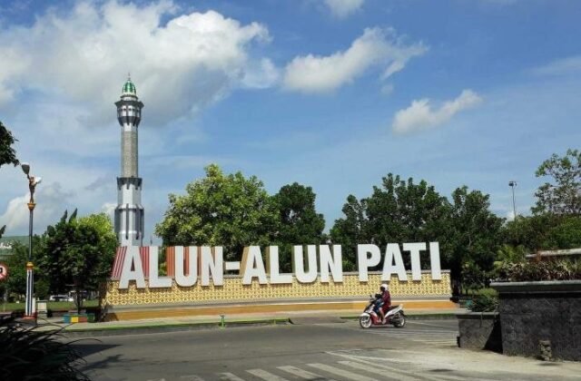 Rental mobil Pati — Armada Rent