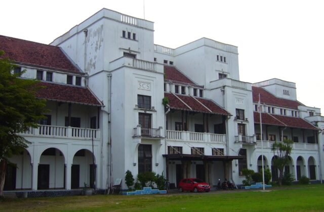 Rental mobil Tegal — Armada Rent