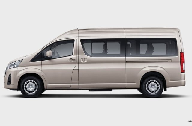 Toyota Hiace Premio — rental mobil Van